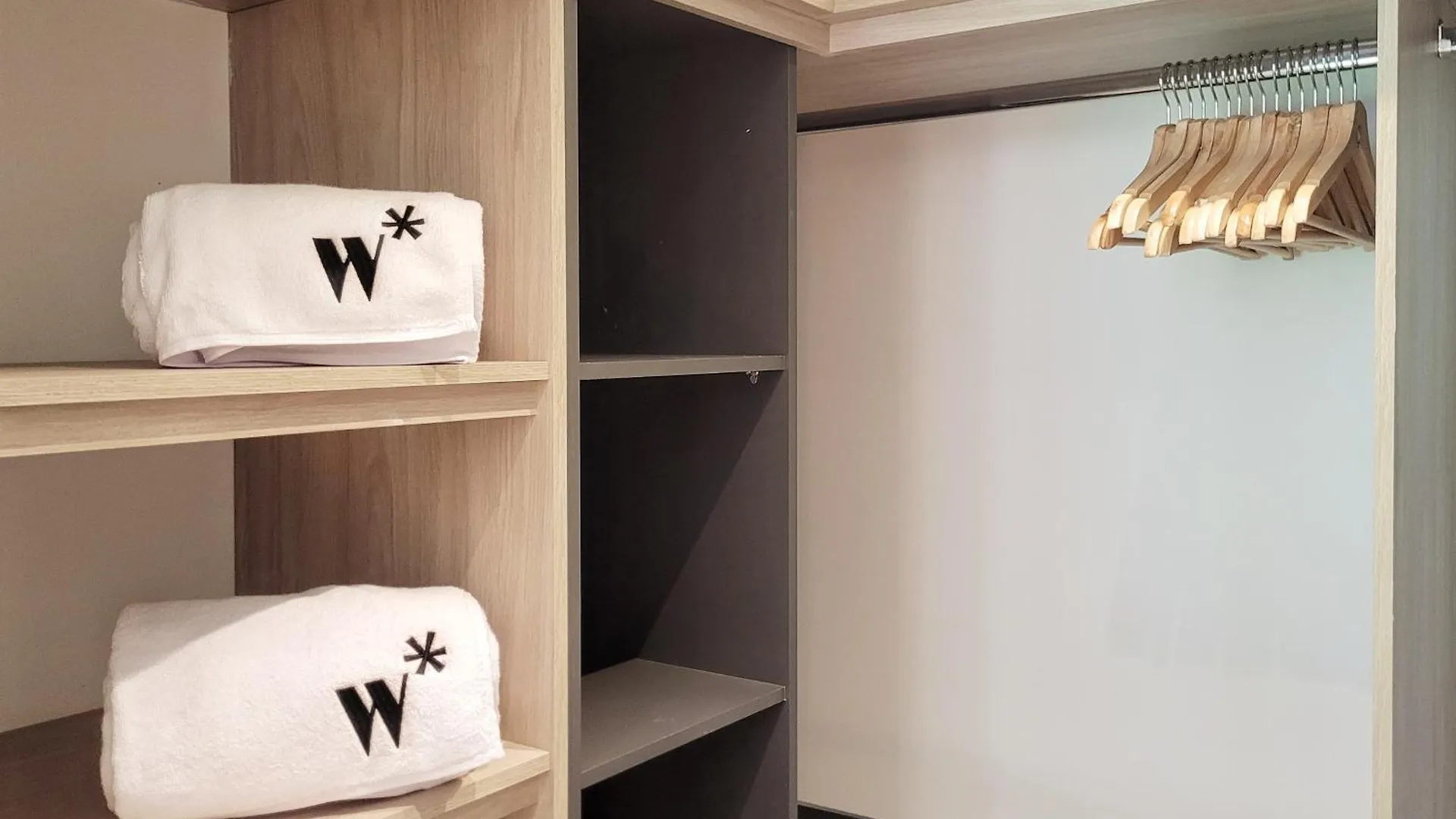 Castelmola By Wynwood House Apartment Medellin Colombia