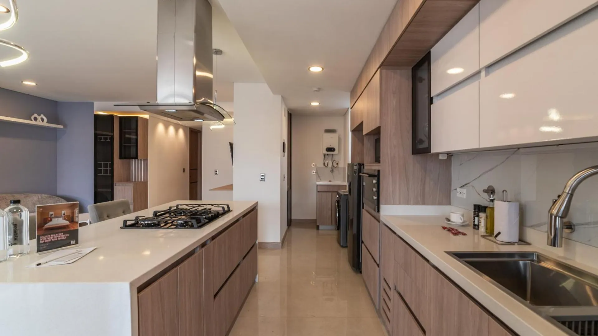 Апартаменты Castelmola By Wynwood House Медельин